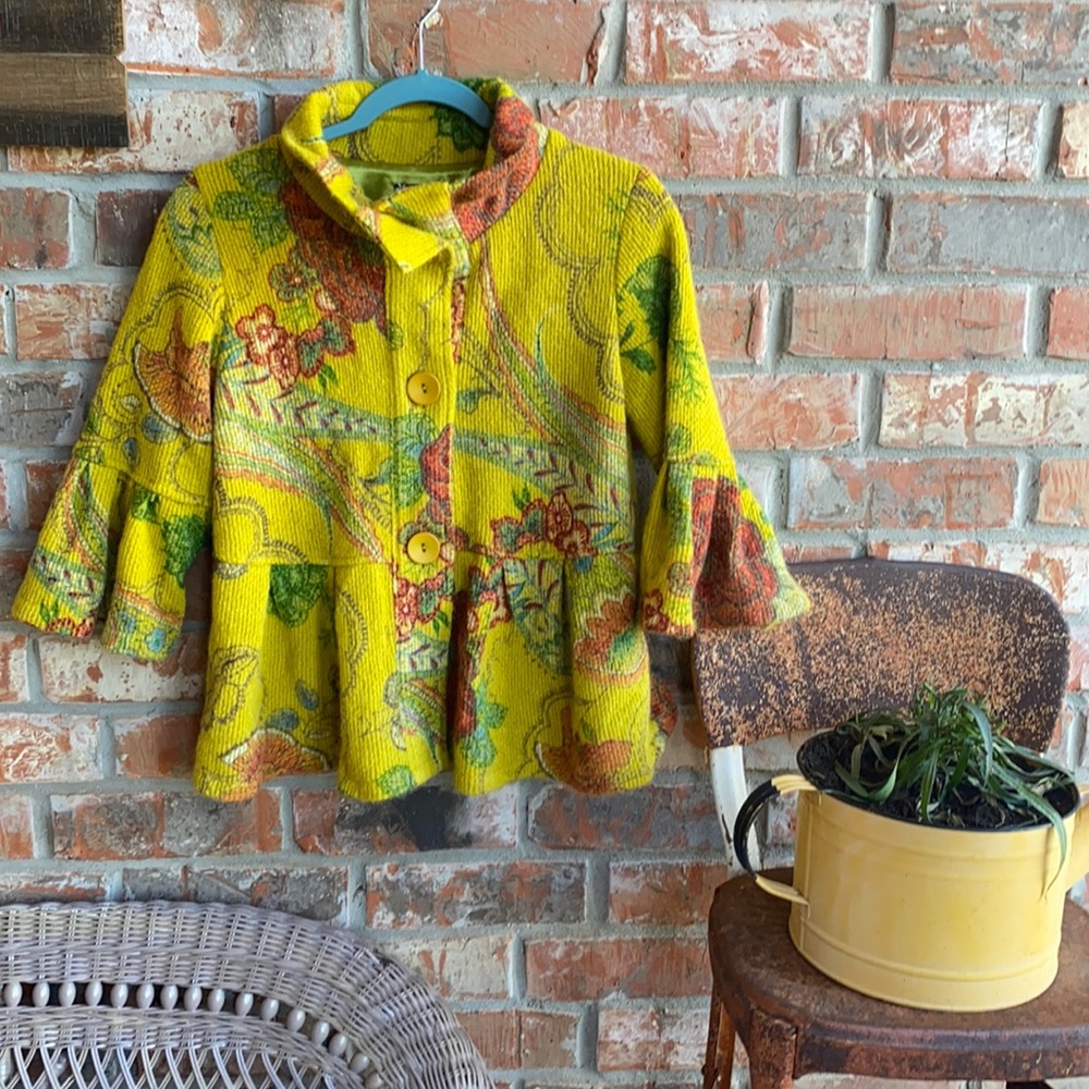 Damee, Inc floral jacket with olive lining